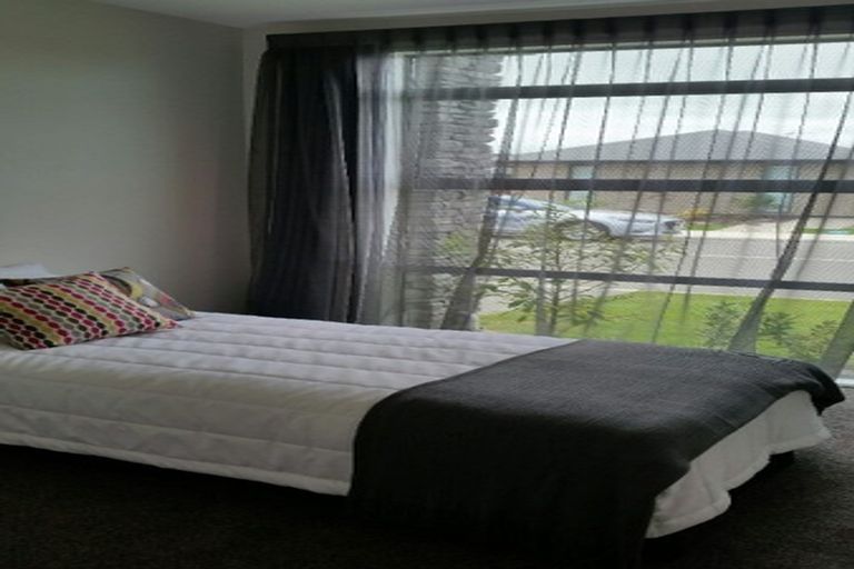 Photo of property in 1 Robb Place, Kaiapoi, 7630
