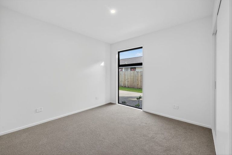 Photo of property in 4 Inch Crescent, Rangiora, 7400