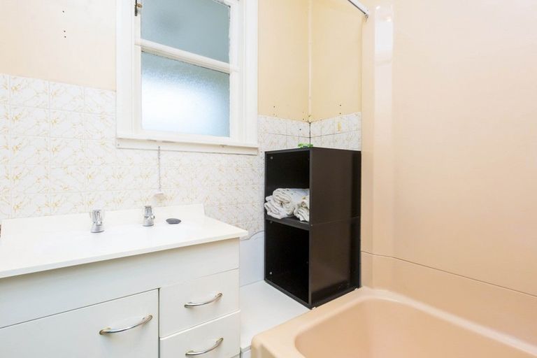 Photo of property in 107 Akatarawa Road, Birchville, Upper Hutt, 5018