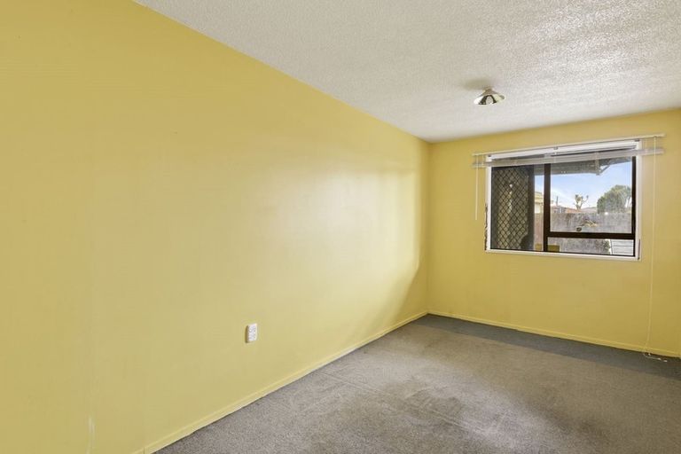 Photo of property in 136 Bower Avenue, New Brighton, Christchurch, 8083