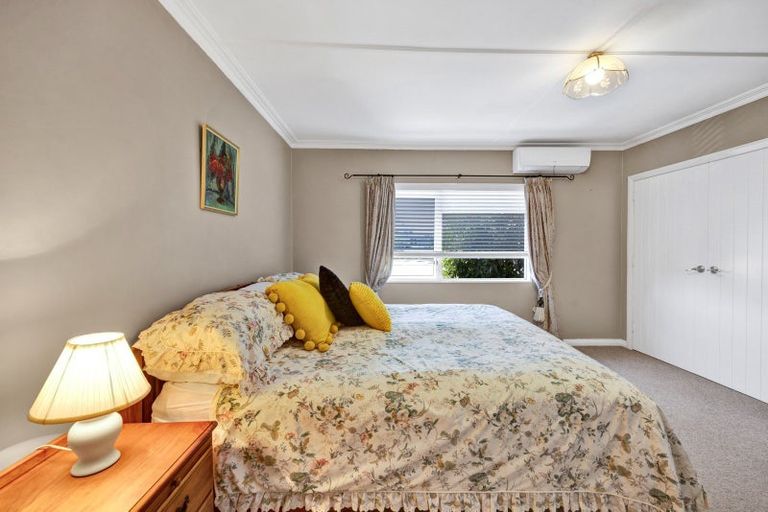 Photo of property in 50 Leslie Street, Waitara, 4320