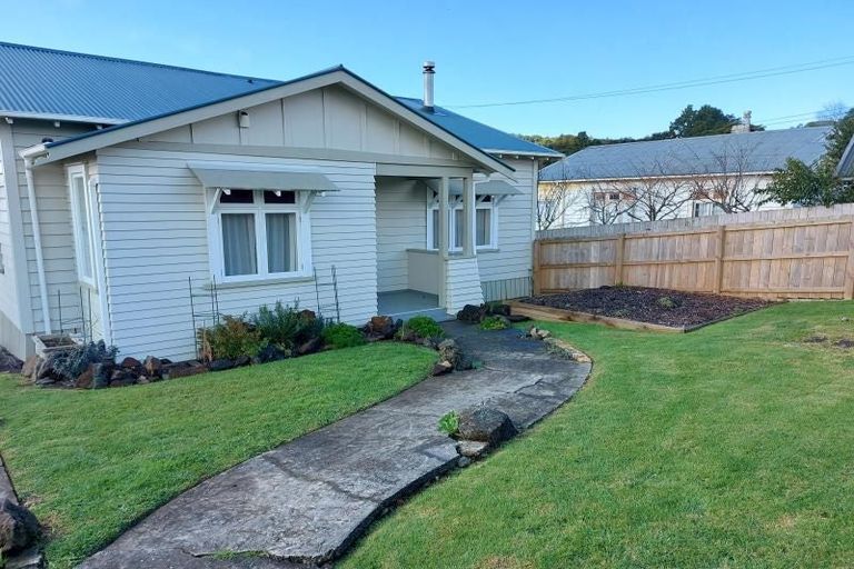 Photo of property in 15 Prospect Terrace, Pukekohe, 2120