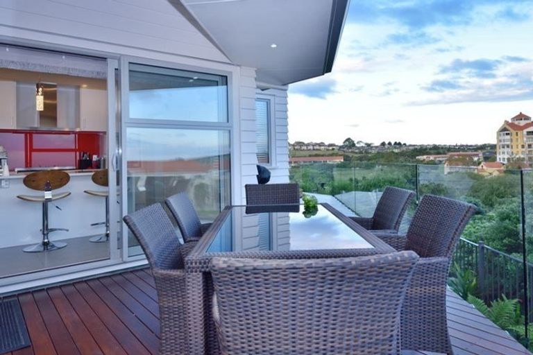 Photo of property in 7 Bella Vista Drive, Gulf Harbour, Whangaparaoa, 0930