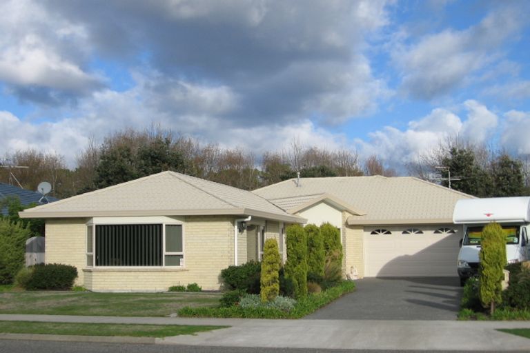 Photo of property in 90 Weggery Drive, Waikanae Beach, Waikanae, 5036
