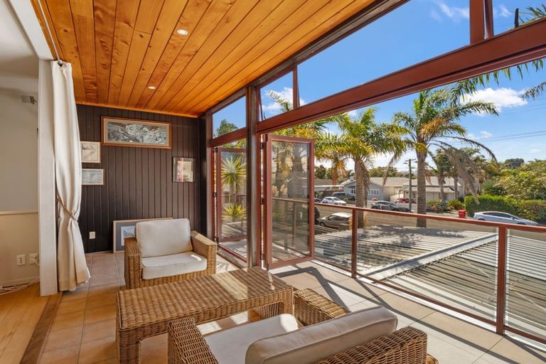 Photo of property in 17 Bell Street, Whanganui, 4500