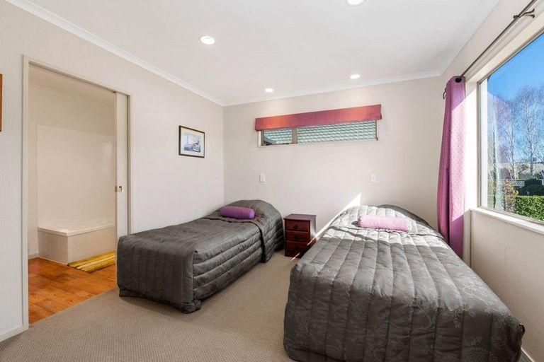 Photo of property in 285 Vaughan Road, Owhata, Rotorua, 3010