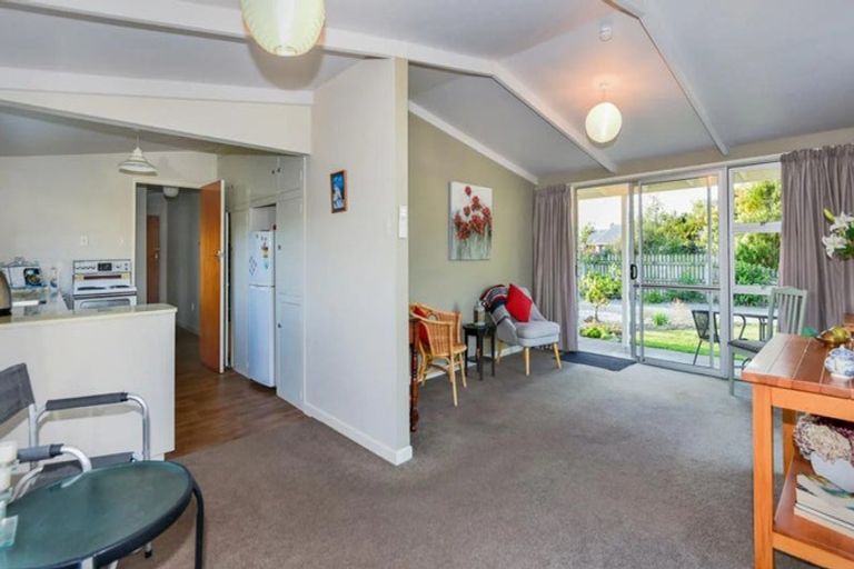 Photo of property in 5a Le Fleming Street, Darfield, 7510