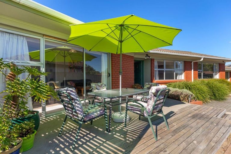 Photo of property in 77 Knighton Road, Hillcrest, Hamilton, 3216