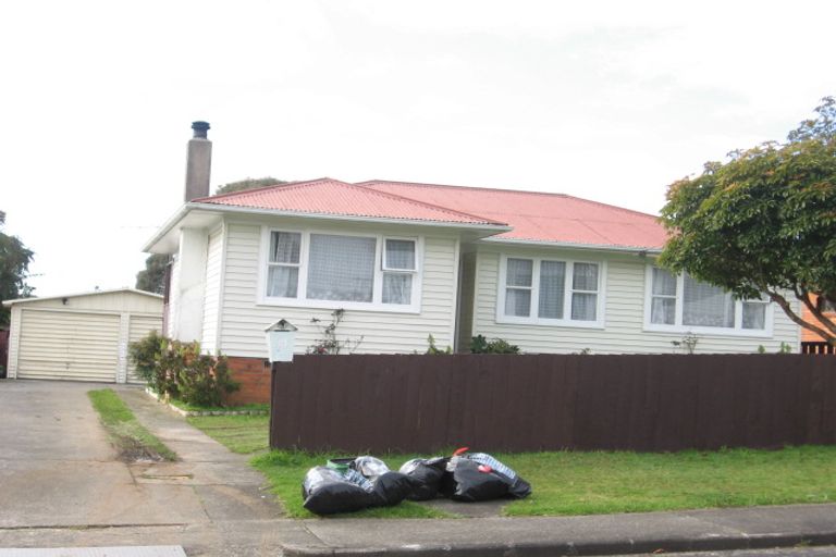 Photo of property in 24 Thompson Terrace, Manurewa, Auckland, 2102