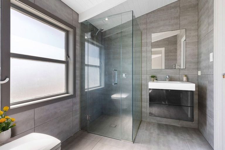 Photo of property in 92 Moore Street, Howick, Auckland, 2014