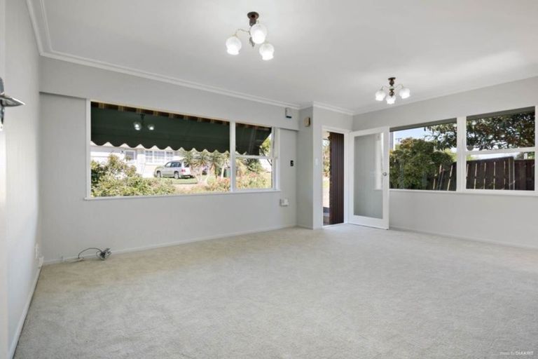 Photo of property in 1/101 Panama Road, Mount Wellington, Auckland, 1062
