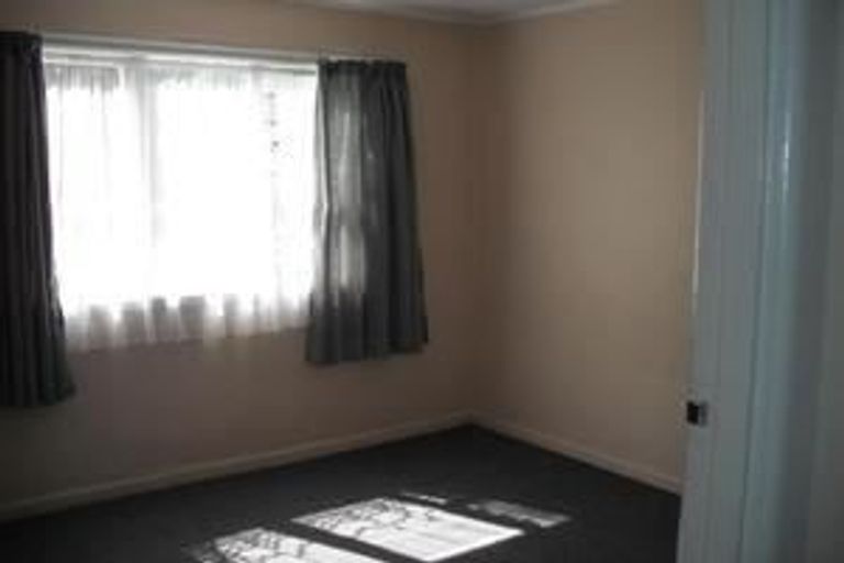 Photo of property in 59 Pah Road, Cockle Bay, Auckland, 2014