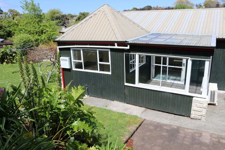 Photo of property in 36 Parkes Avenue, Saint Johns Hill, Whanganui, 4501