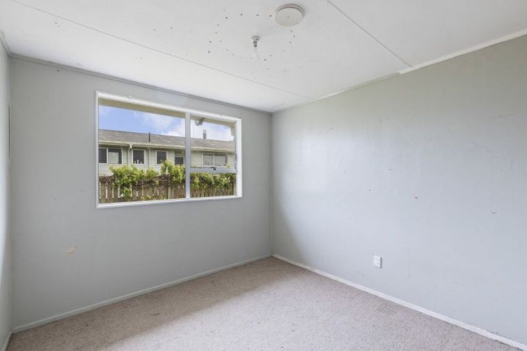 Photo of property in 4 Veronica Place, Bell Block, New Plymouth, 4312