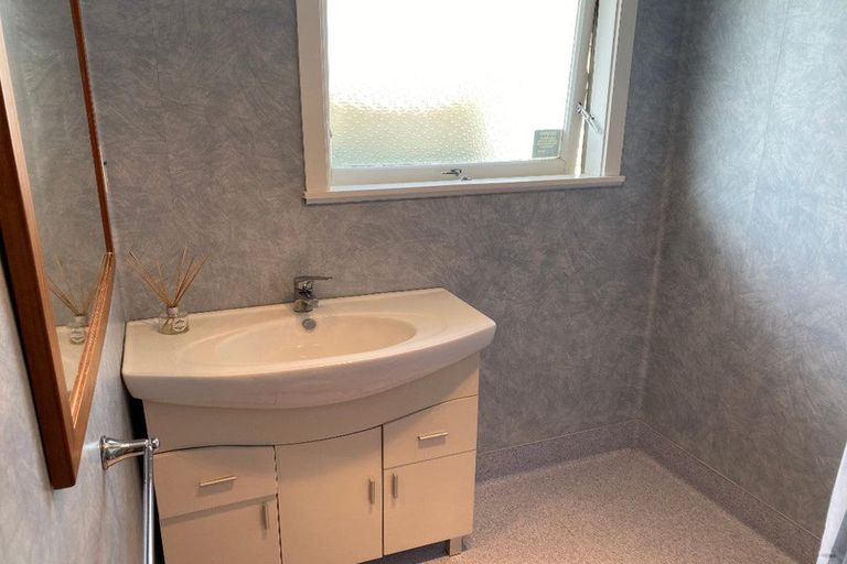 Photo of property in 29 Meeanee Road, Taradale, Napier, 4112