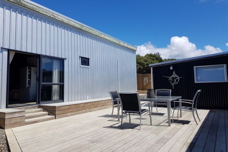 Photo of property in 22 Wharua Road, Oakura, Hikurangi, 0184