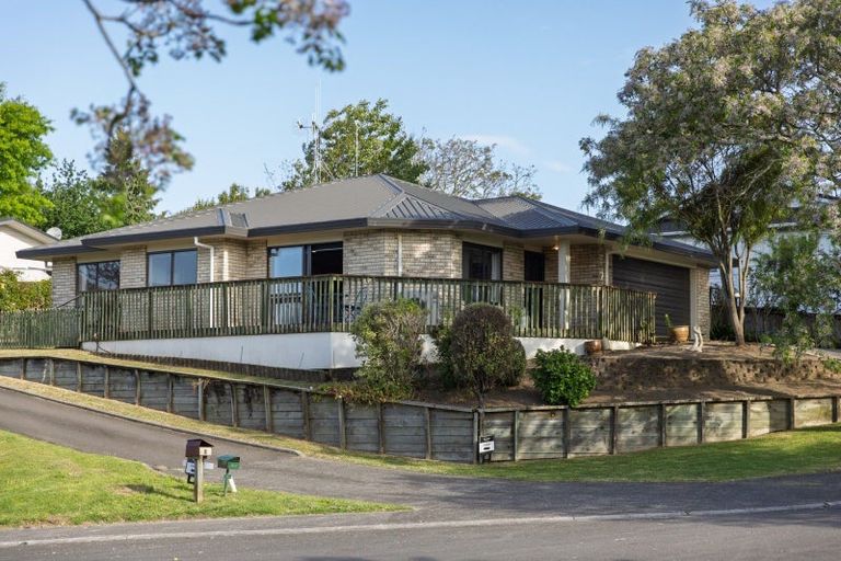 Photo of property in 2 Dowman Place, Te Puke, 3119