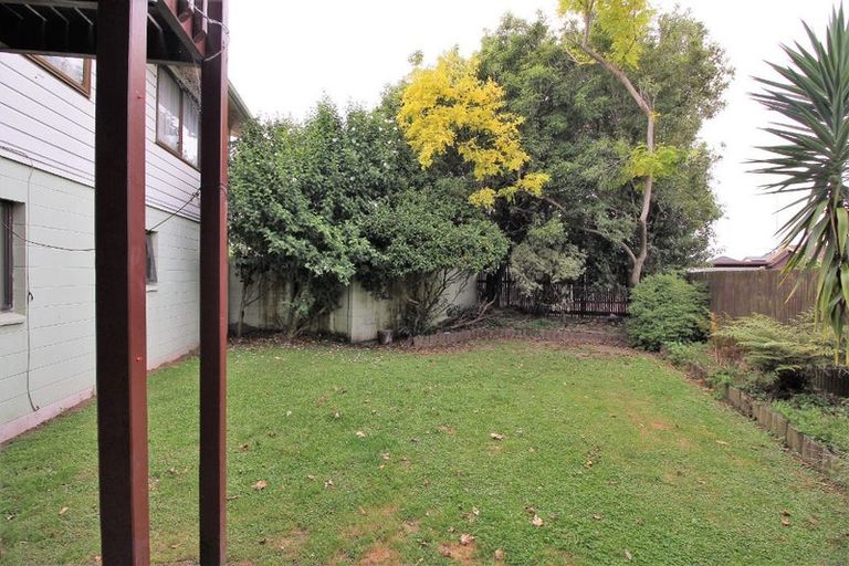 Photo of property in 8b Chichester Drive, Rosehill, Papakura, 2113