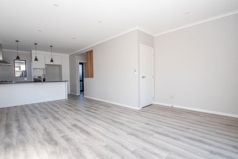 Photo of property in 8/15 Onukutara Place, Huntington, Hamilton, 3281