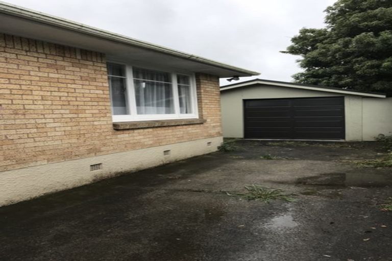 Photo of property in 20 Defoe Avenue, Hillcrest, Hamilton, 3216
