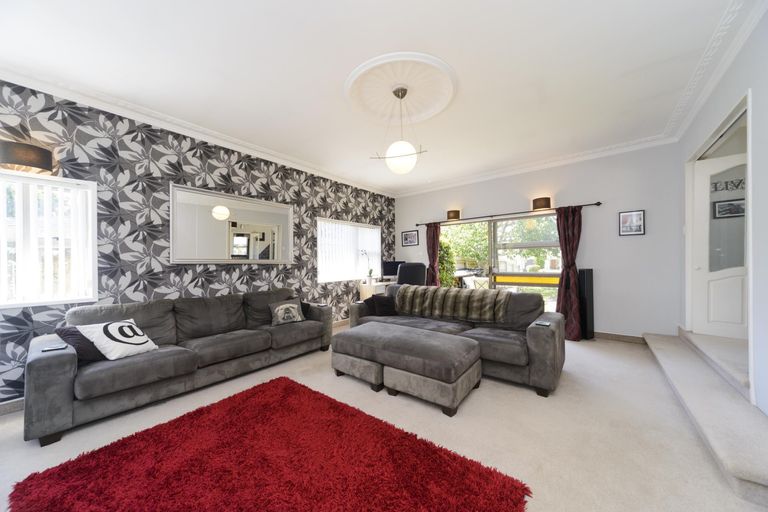 Photo of property in 42 Carter Crescent, Awapuni, Palmerston North, 4412