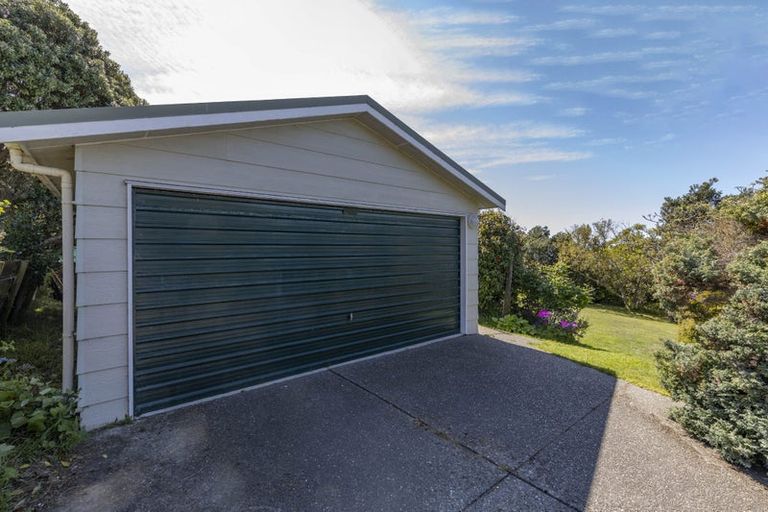 Photo of property in 4 Tainui Rise, Gore Bay, Cheviot, 7383