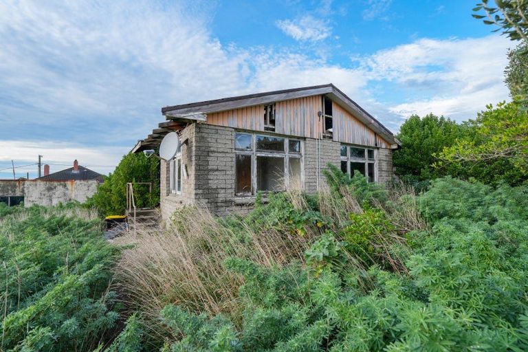 Photo of property in 1 Kirk Crescent, Bluff, 9814