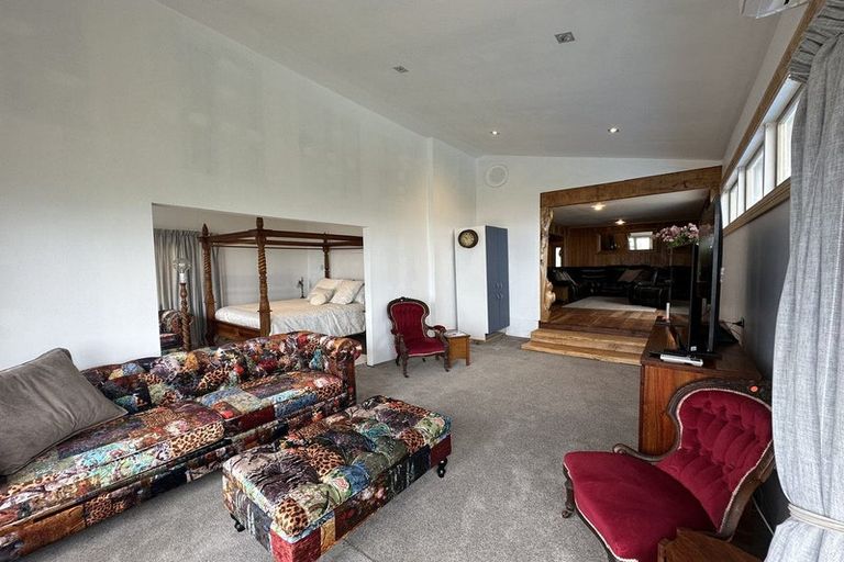 Photo of property in 8 Point Road, Mokau, 4376