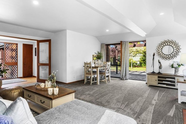 Photo of property in 51 Good Street, Rangiora, 7400