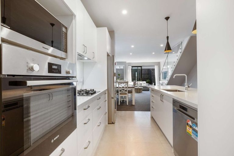 Photo of property in 52b Tawhiti Road, Pukekohe, 2120