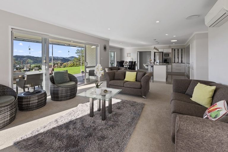 Photo of property in 85 Jounneaux Road, Te Kamo, Kamo, 0185