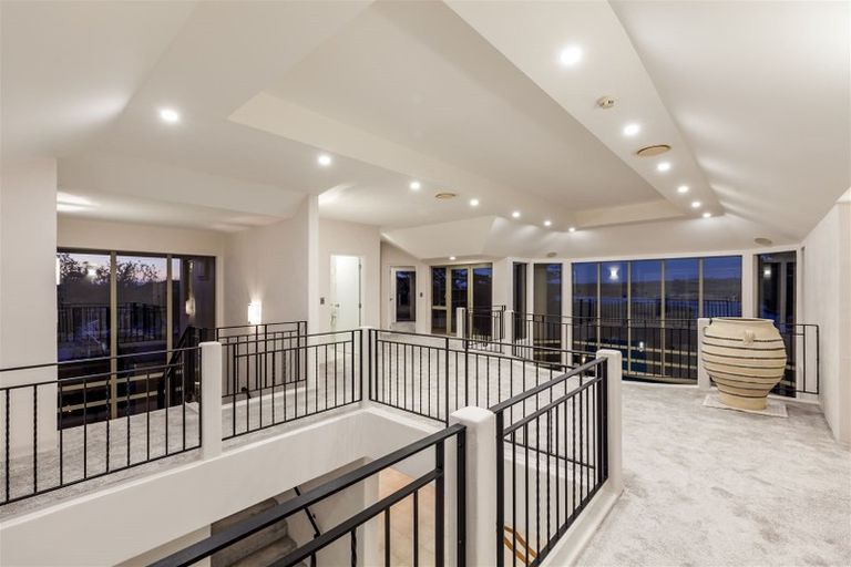 Photo of property in 364 Pinecrest Drive, Gulf Harbour, Whangaparaoa, 0930