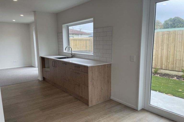 Photo of property in 3/150 Hills Road, Edgeware, Christchurch, 8013