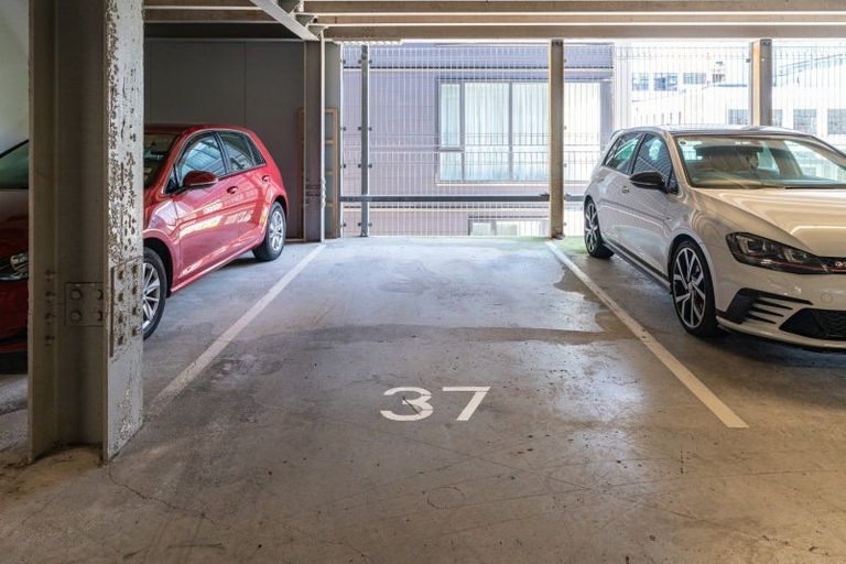 Photo of property in Vsp South, 405/166 Victoria Street, Te Aro, Wellington, 6011