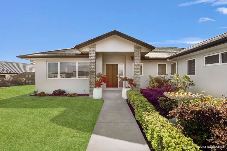 Photo of property in 34 Tirimoana Place, Otamatea, Whanganui, 4501