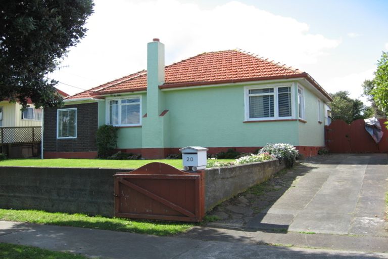 Photo of property in 20 Karaka Street, Castlecliff, Whanganui, 4501