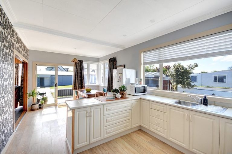 Photo of property in 54 Chaucer Street, Milton, 9220