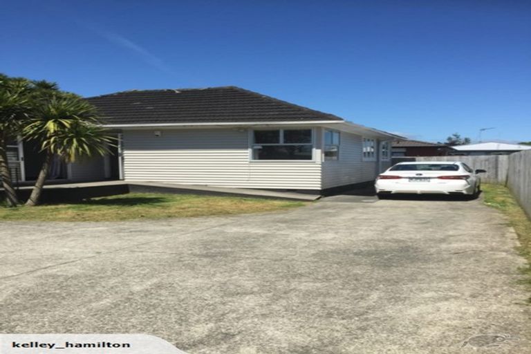 Photo of property in 51a Gloucester Road, Manurewa, Auckland, 2102