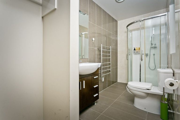 Photo of property in 62 Laurel Oak Drive, Schnapper Rock, Auckland, 0632