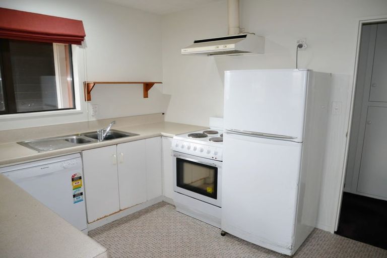 Photo of property in 1/289 Greers Road, Bishopdale, Christchurch, 8053