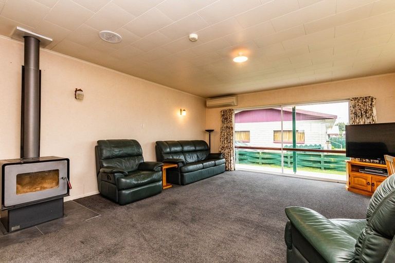 Photo of property in 32 Grange Street, Winton, 9720