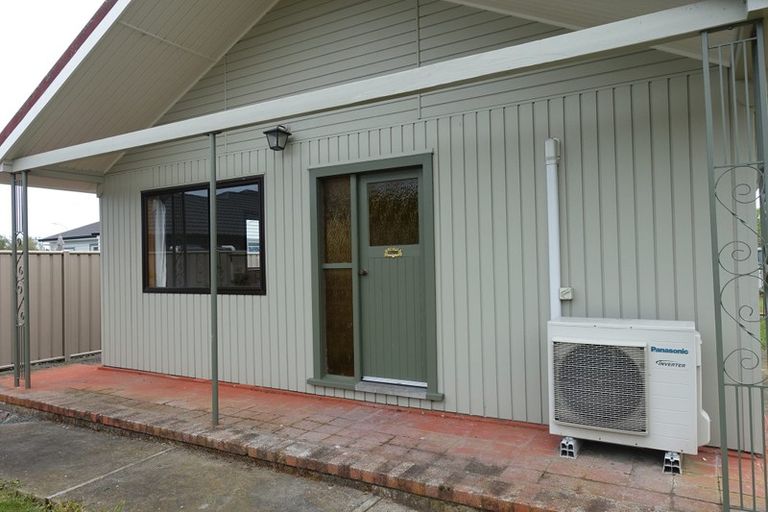 Photo of property in 126 Murdoch Road West, Raureka, Hastings, 4120