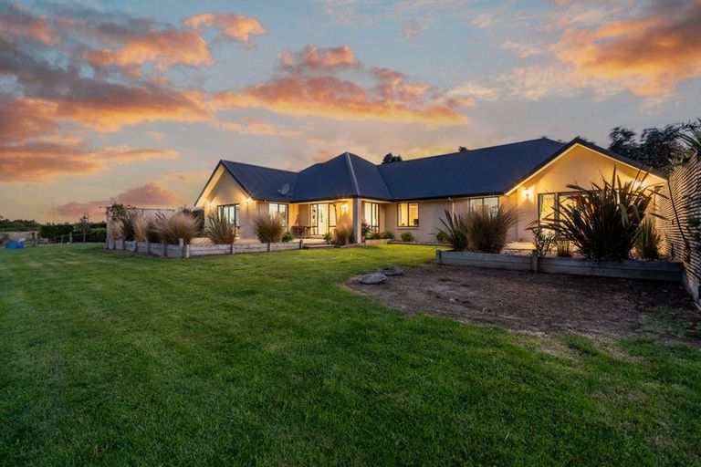 Photo of property in 121 Mason Road, Seaward Bush, Invercargill, 9871
