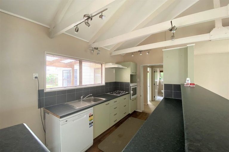 Photo of property in 46 Oakfield Crescent, Pukete, Hamilton, 3200