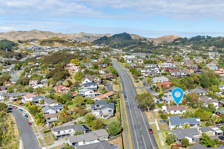 Photo of property in 8 James Cook Drive, Whitby, Porirua, 5024