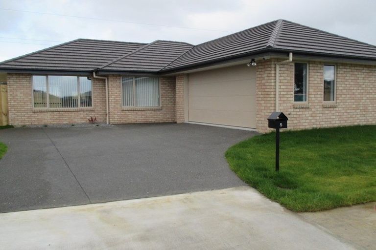 Photo of property in 5 Oolong Court, Huntington, Hamilton, 3210