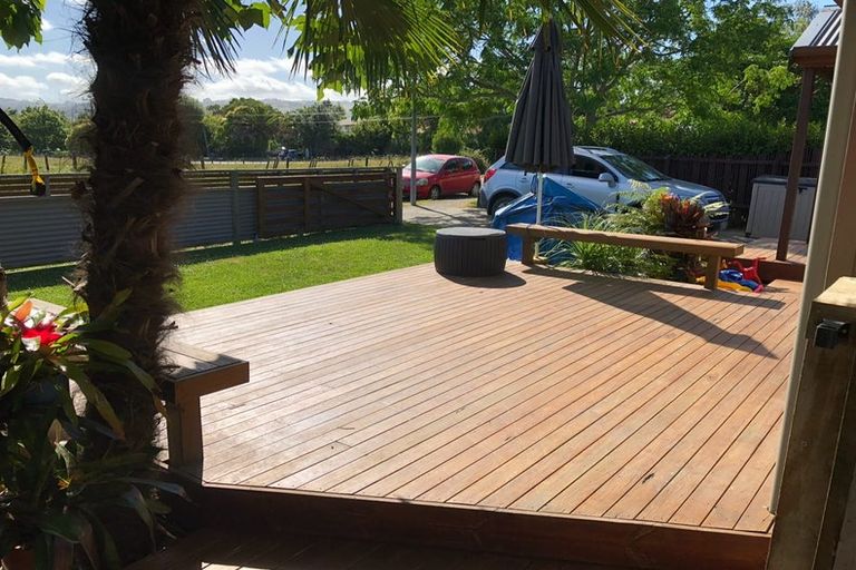 Photo of property in 13 Murray Street, Drury, 2113