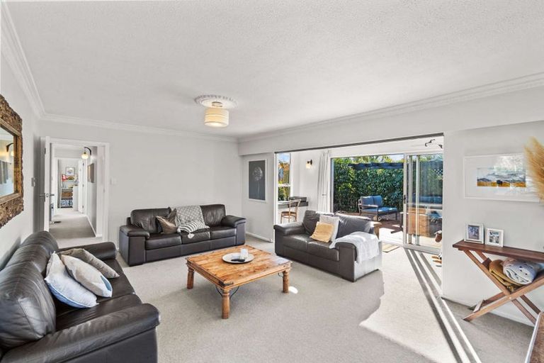 Photo of property in 5 Patterson Terrace, Halswell, Christchurch, 8025