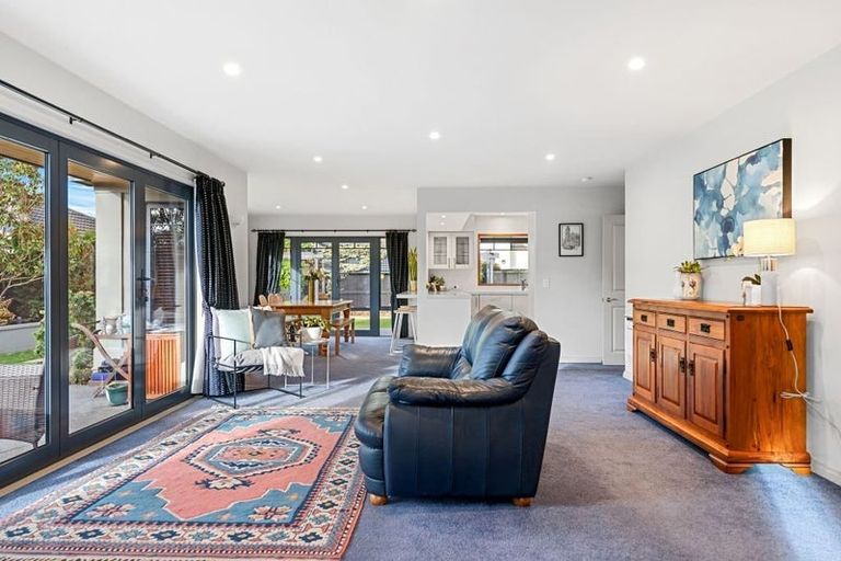 Photo of property in 14 Glasnevin Drive, Casebrook, Christchurch, 8051