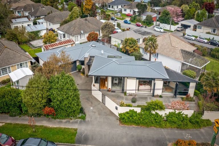 Photo of property in 51 Kirkwood Avenue, Upper Riccarton, Christchurch, 8041